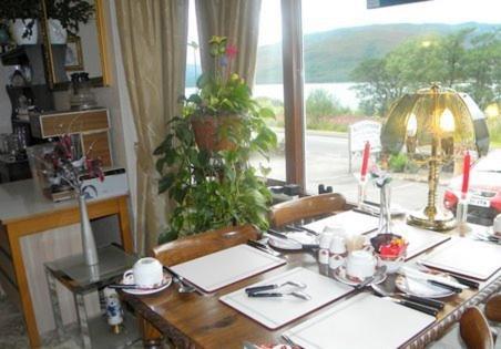 Alltonside Guest House Форт-Вільям Екстер'єр фото